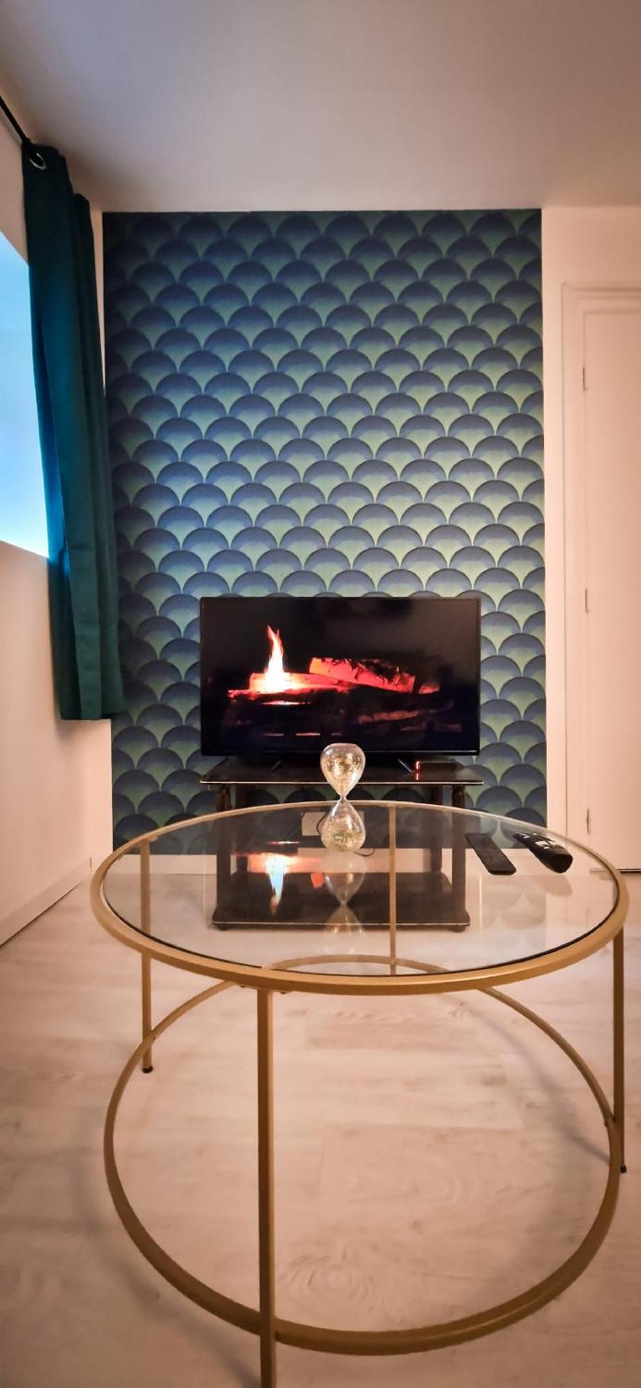 L'Art Deco 3 Etoiles Wifi, Netflix, Disney, Coeur De Bastide ヴィルフランシュ・ド・ルエルグ エクステリア 写真
